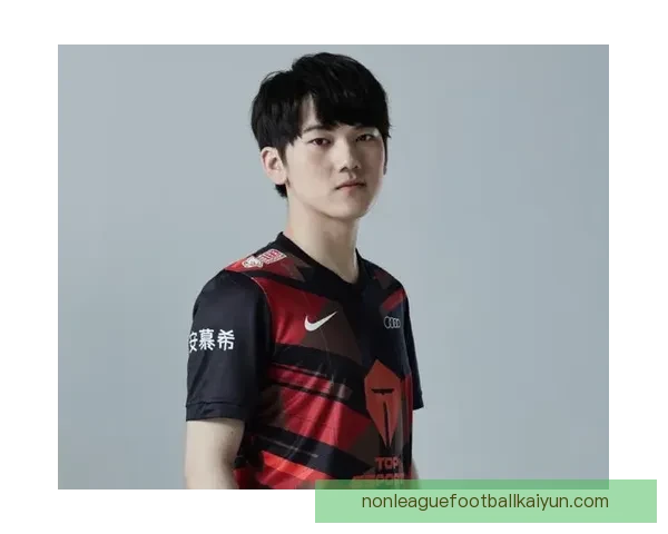 阿什拉夫状态回暖，重返首发阵容值得关注